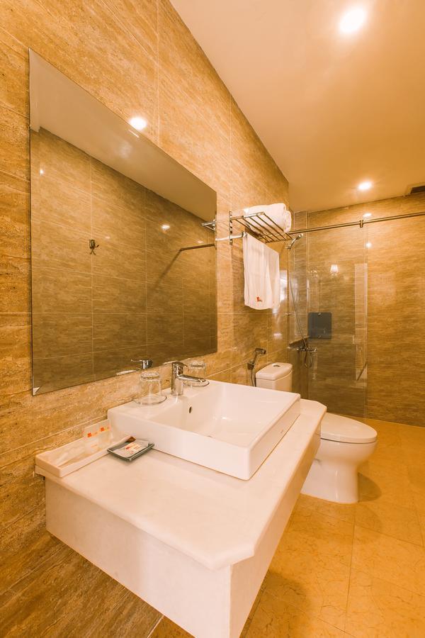 Mai Vy Hotel Trang Bang Esterno foto